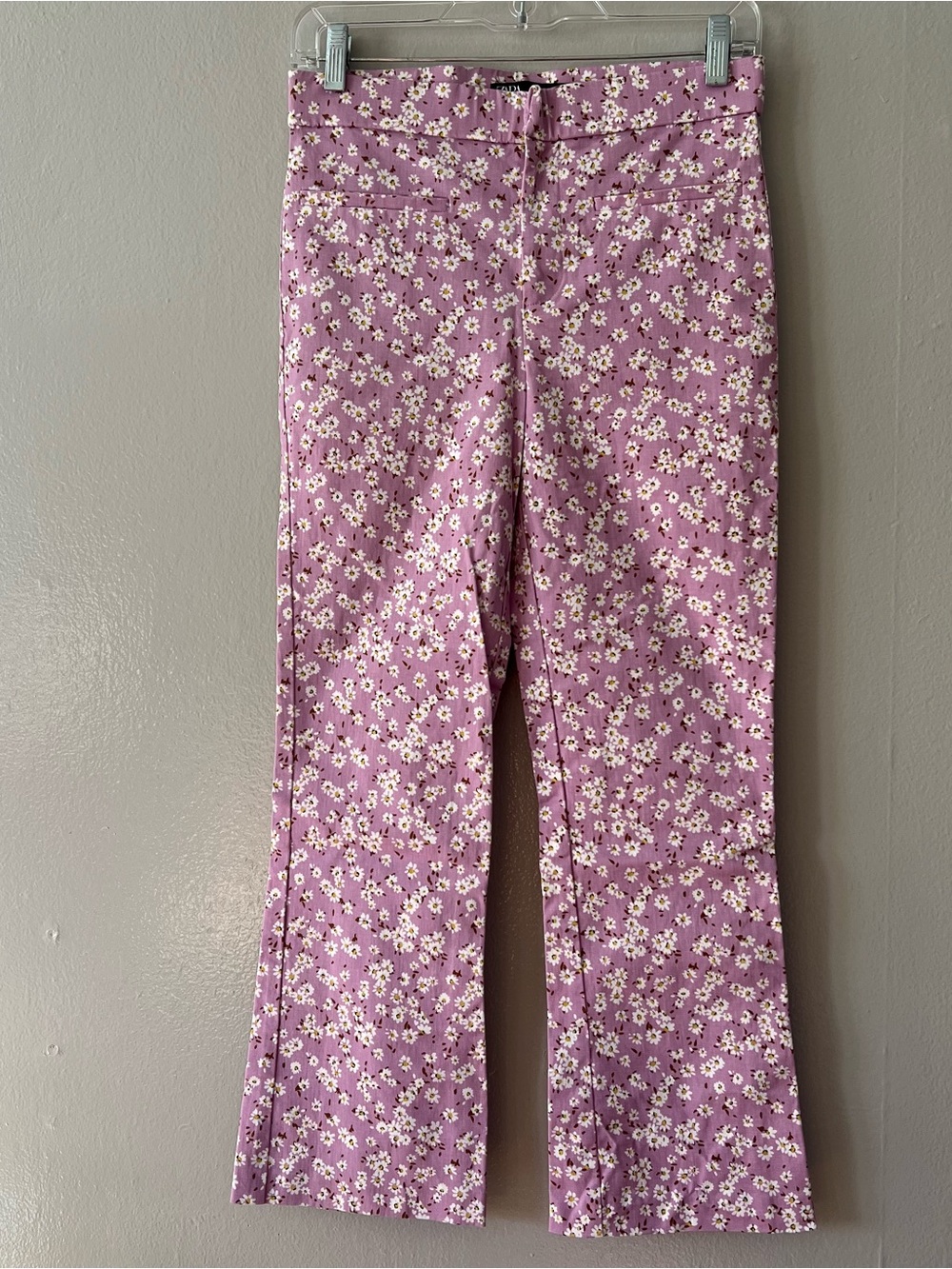 Zara Lavender Pink Floral Pants with Daisies